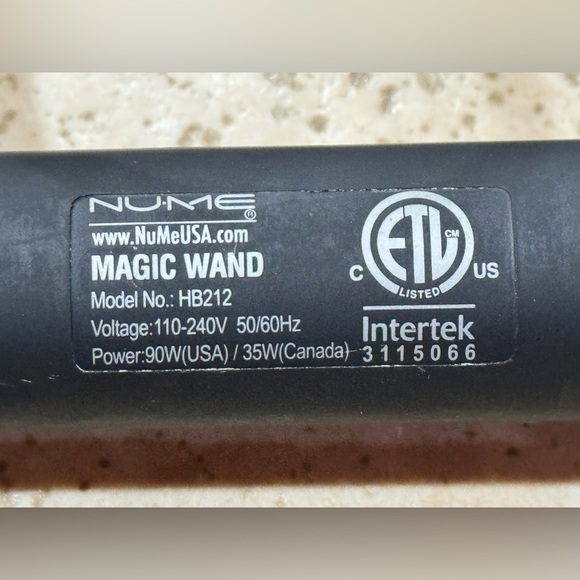 NuMe Magic Curling Titanium Wand 25mm (1”) - Picture 3 of 6